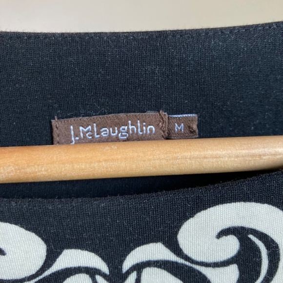 J McLaughlin Women’s top - Picture 2 of 8